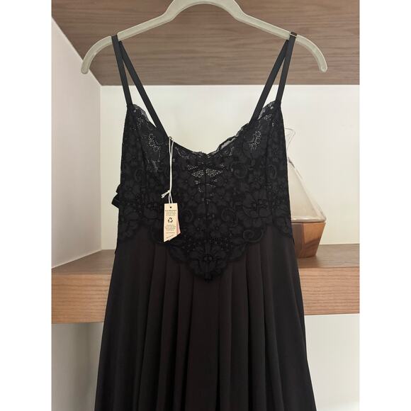 We are HAH The Evelyn Lace Up Reversible Dress in Noir - Picture 3 of 9